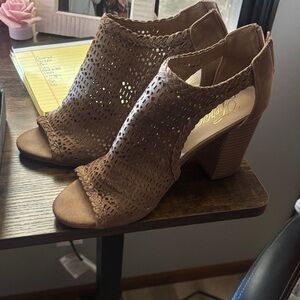 Brown Peep-Toe Block Heel Sandals